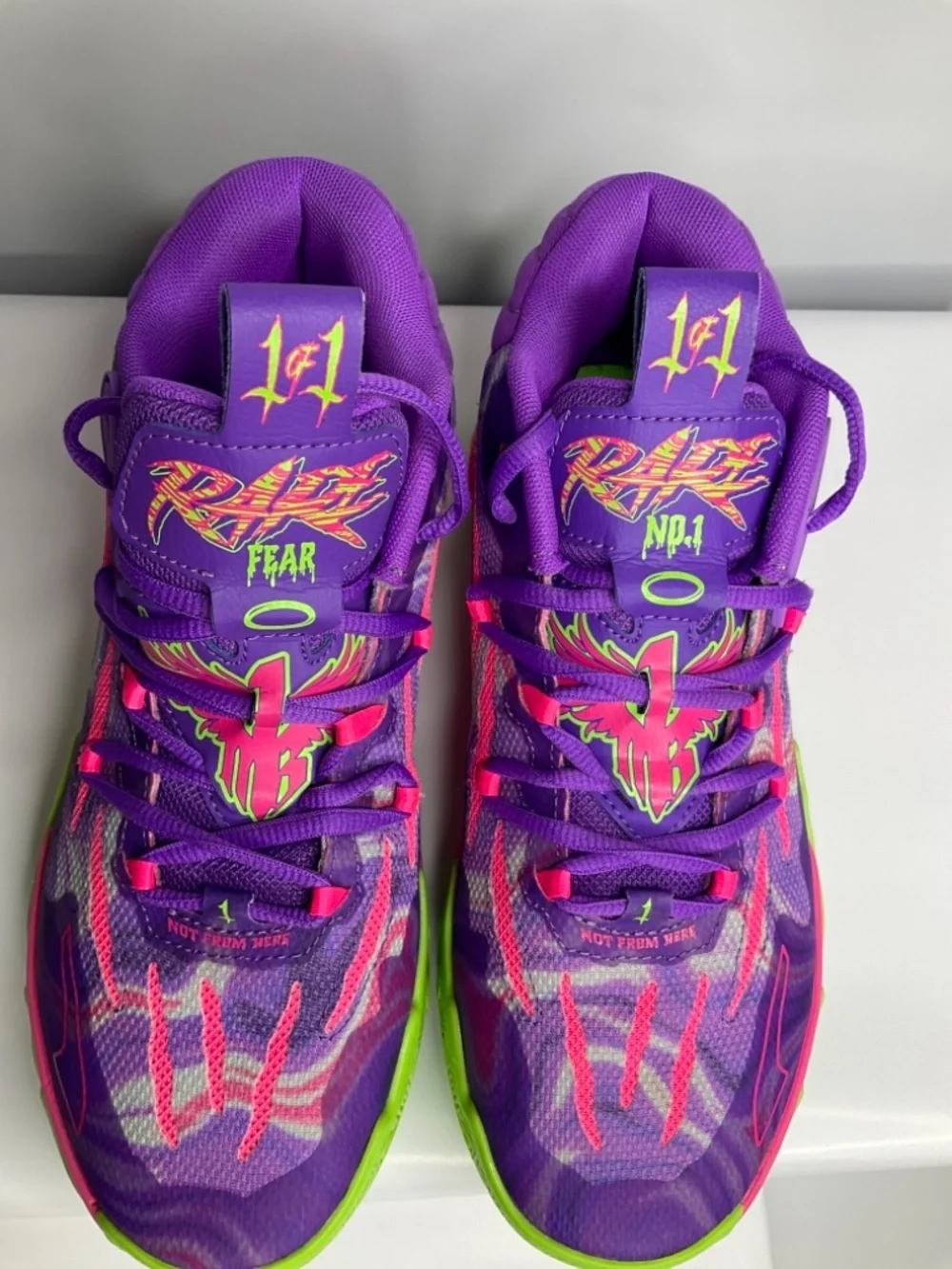 PUMA LAMelo Ball Mb.03 Toxic lace-up purple US size 5.5 Youth